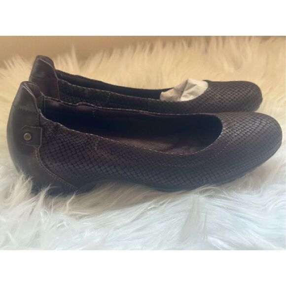 Walking Cradles Women's size 6 Brown Kinley Loafer flats - Picture 8 of 10